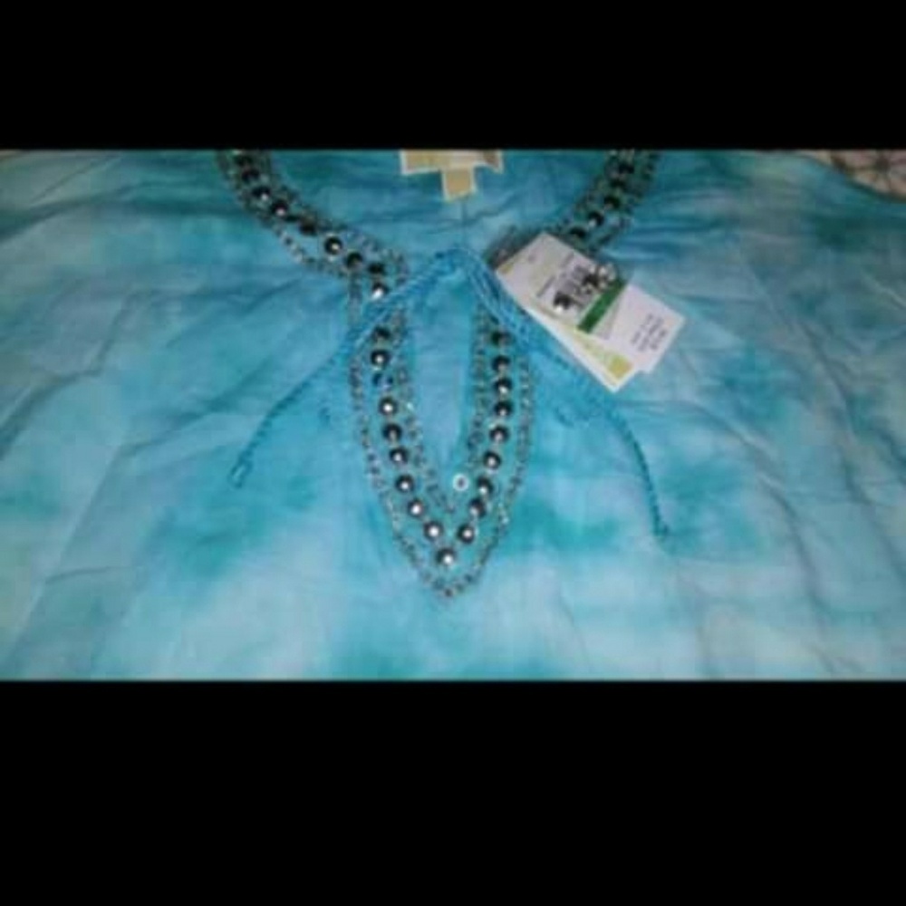 NWT Michael Kors beautiful spring shirt